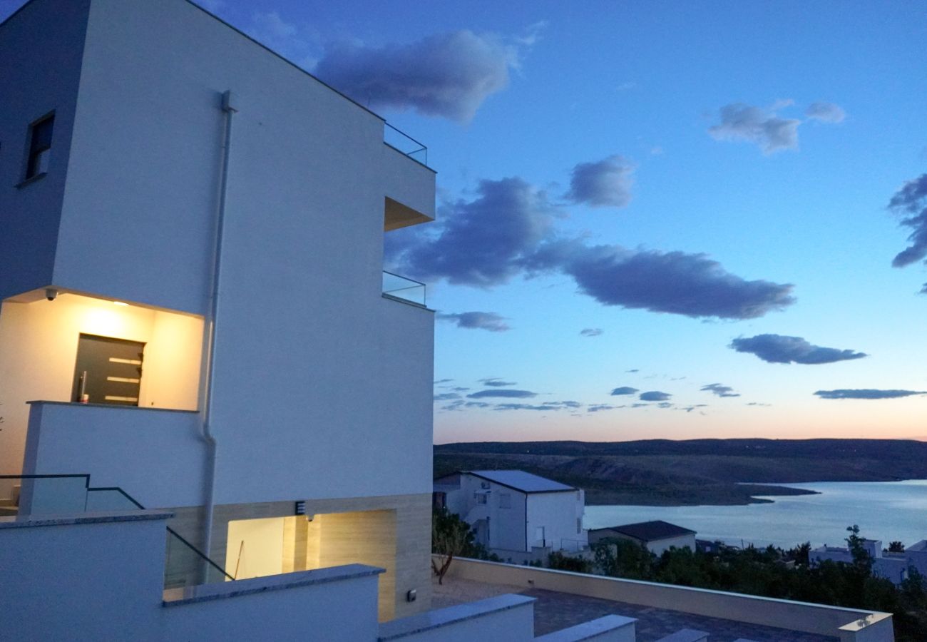 Villa in Rovanjska - Villa Bella Vista mit beheiztem pool