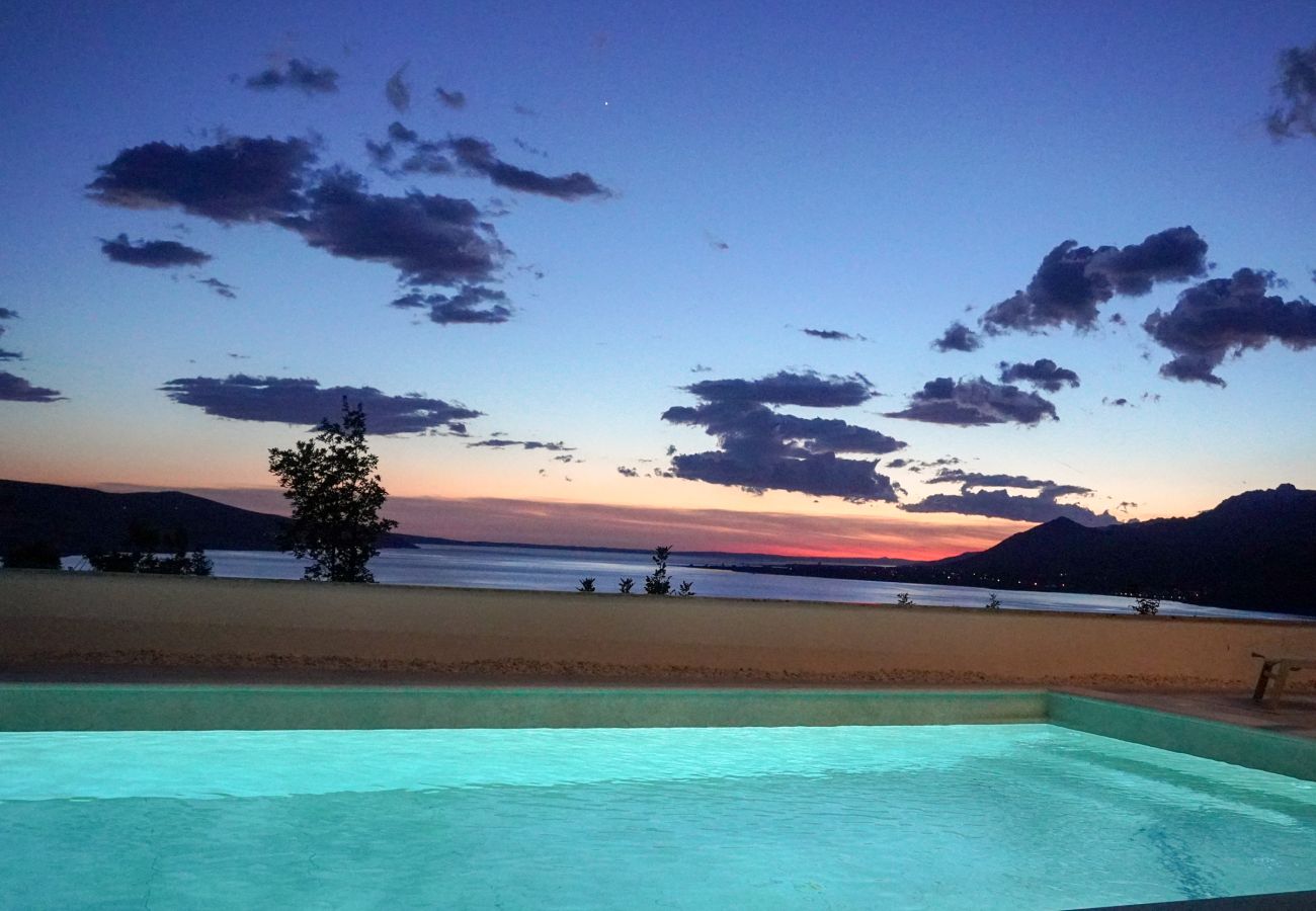 Villa in Rovanjska - Villa Bella Vista mit beheiztem pool