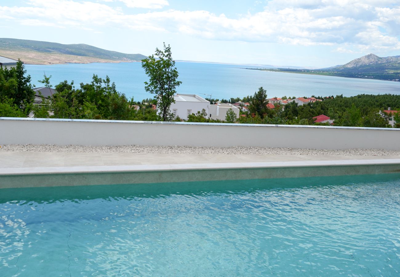Villa in Rovanjska - Villa Bella Vista mit beheiztem pool
