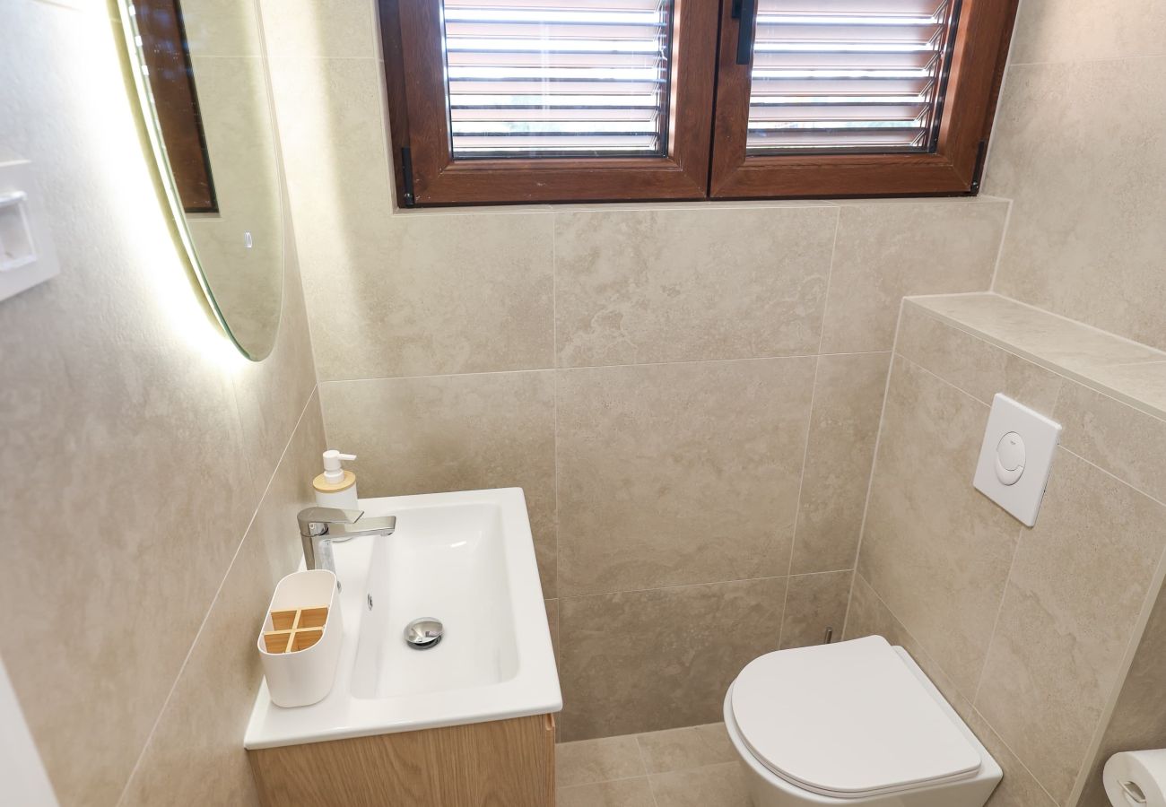 Studio in Sukošan - Studio-Apartment Gabriella