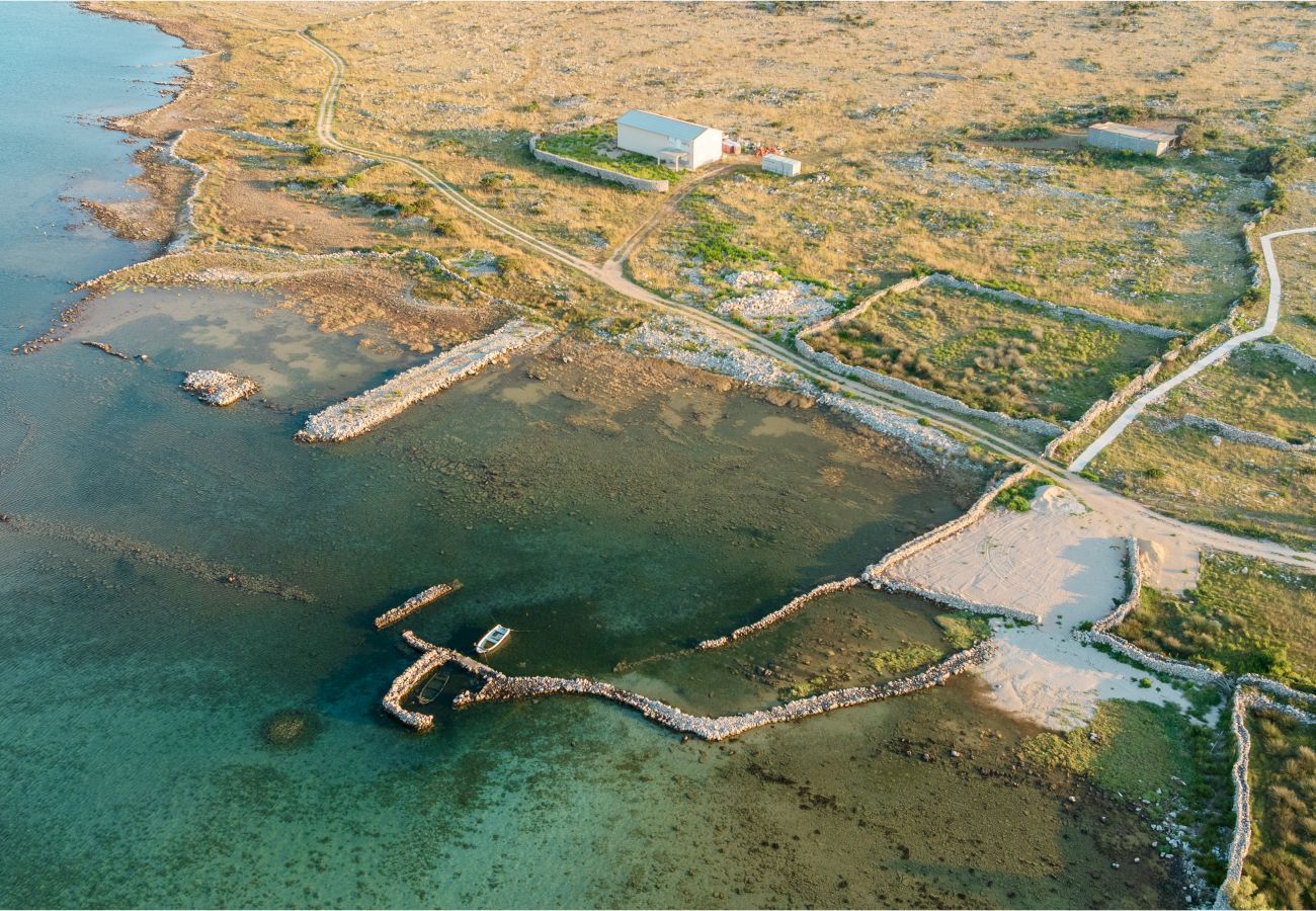 Villa in Košljun - Villa Salis mit beheiztem Pool und Meerblick