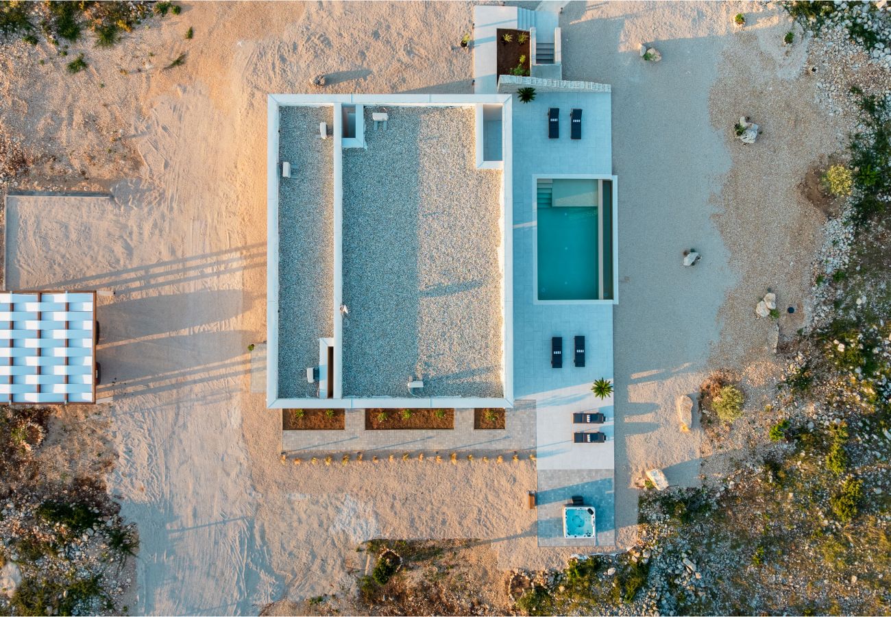Villa in Košljun - Villa Salis mit beheiztem Pool und Meerblick
