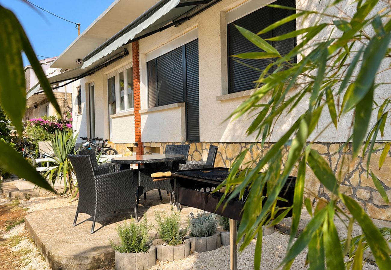 Ferienwohnung in Zadar - Apartment Green Corner