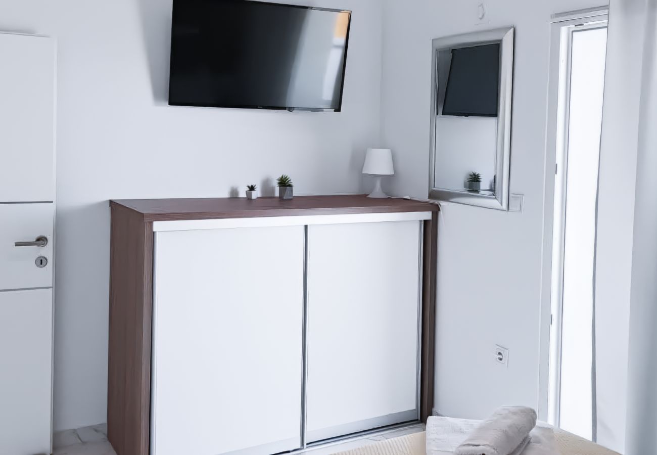 Ferienwohnung in Novalja - Superior Aurea apartment with heated pool 1