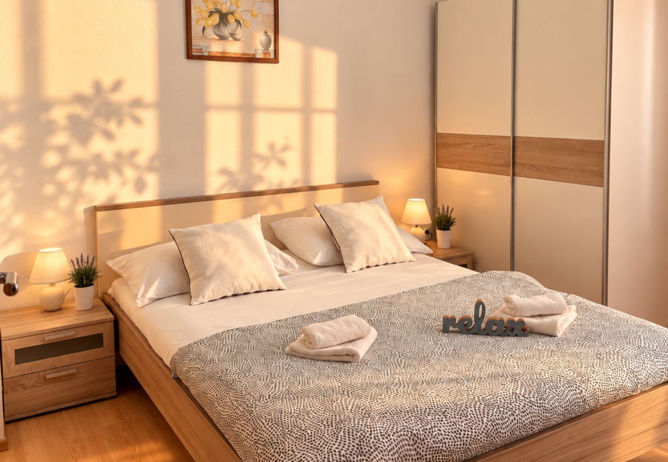 Apartment in Povljana - Beautiful Apartment Bodulo 2