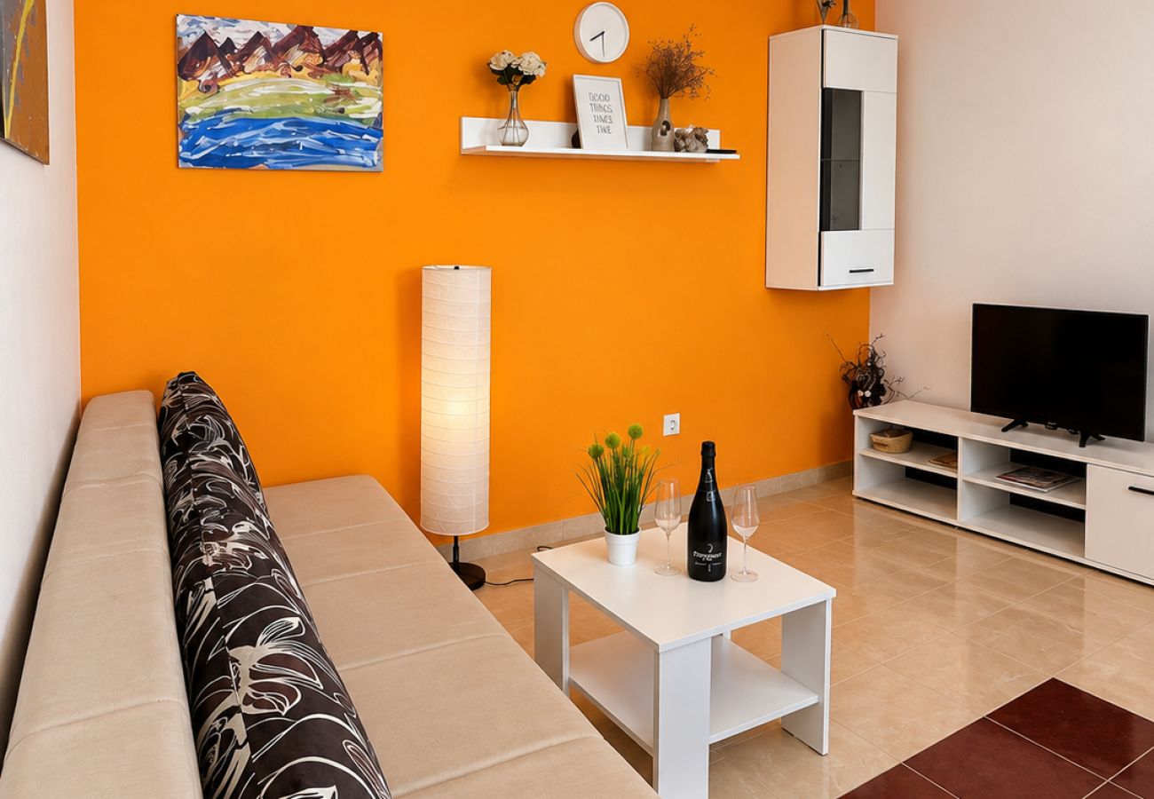 Apartment in Povljana - Beautiful Apartment Bodulo 4