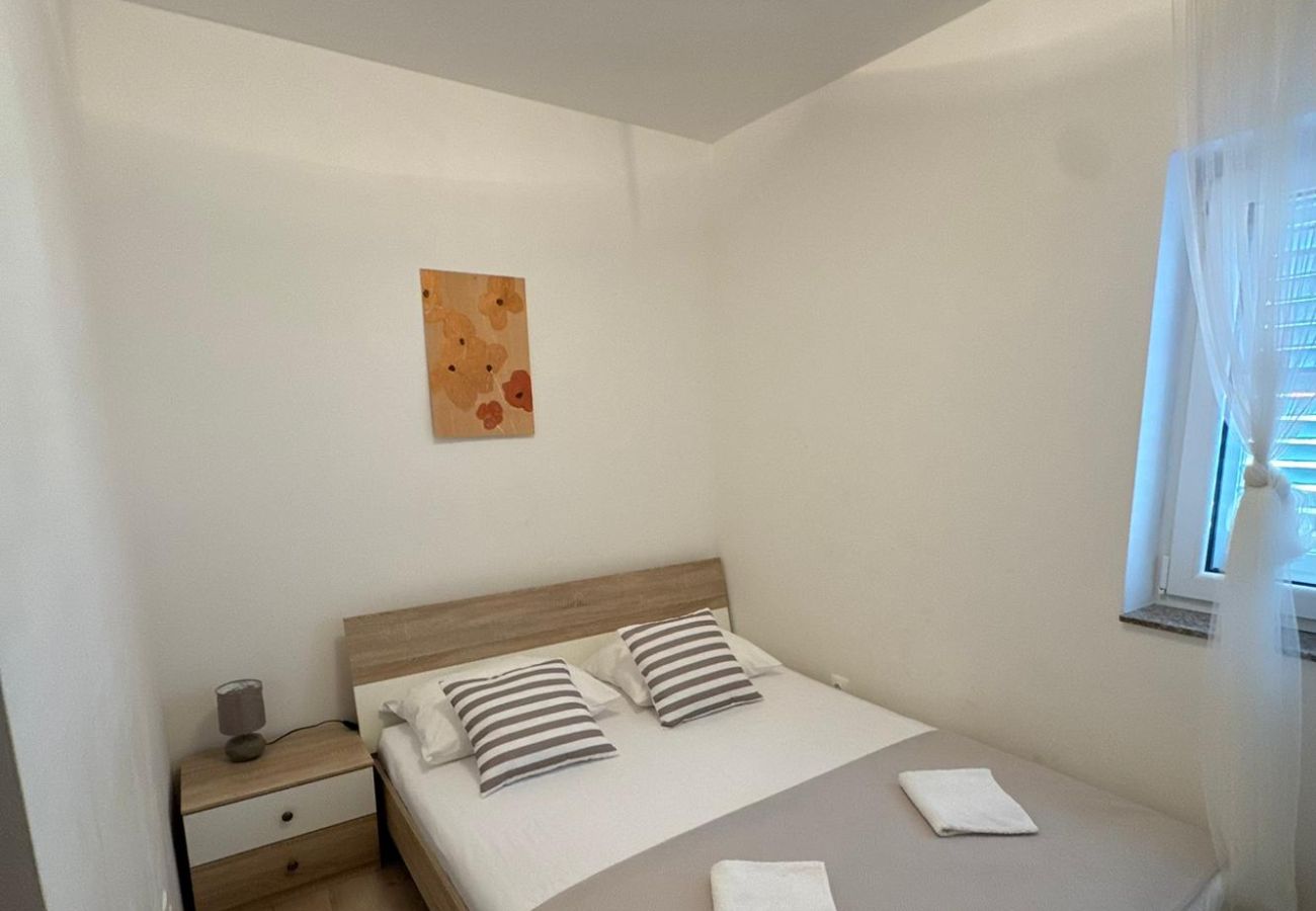 Apartment in Povljana - Beautiful Apartment Bodulo 5