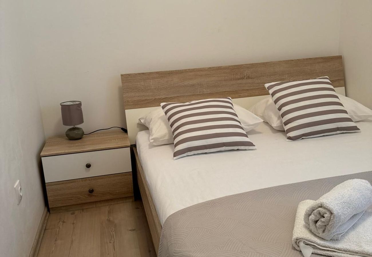 Apartment in Povljana - Beautiful Apartment Bodulo 5
