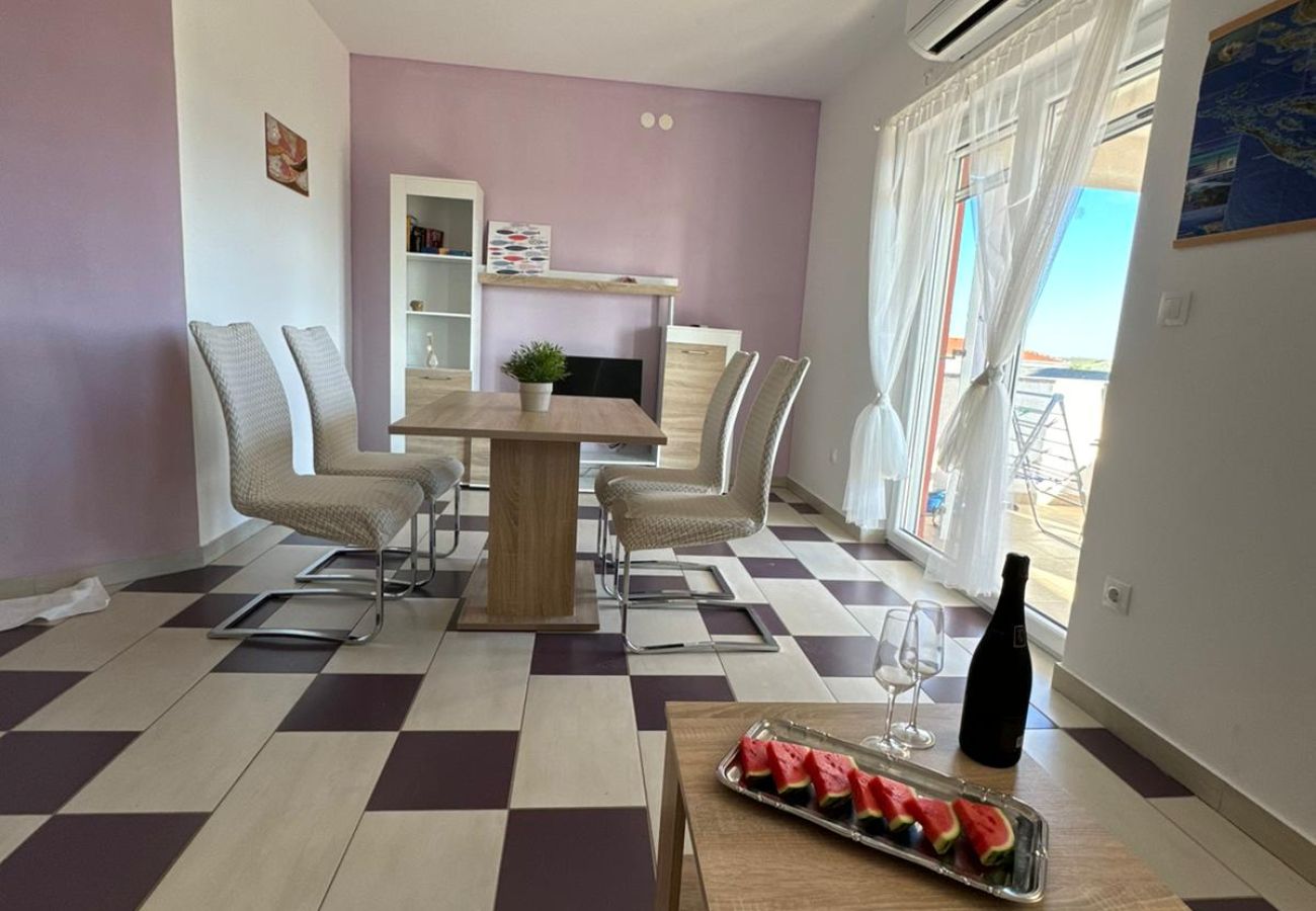 Apartment in Povljana - Beautiful Apartment Bodulo 5