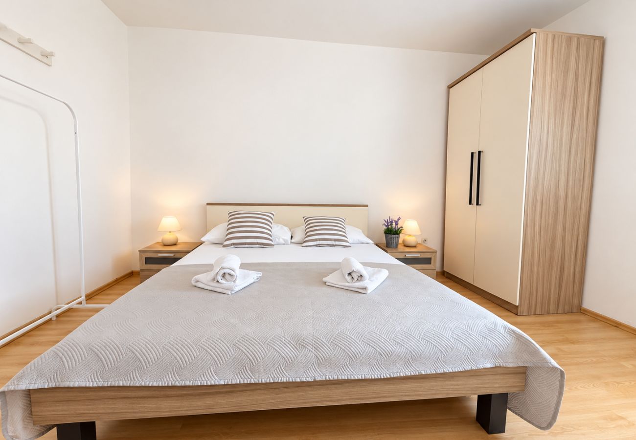 Apartment in Povljana - Apartment Bodulo 1