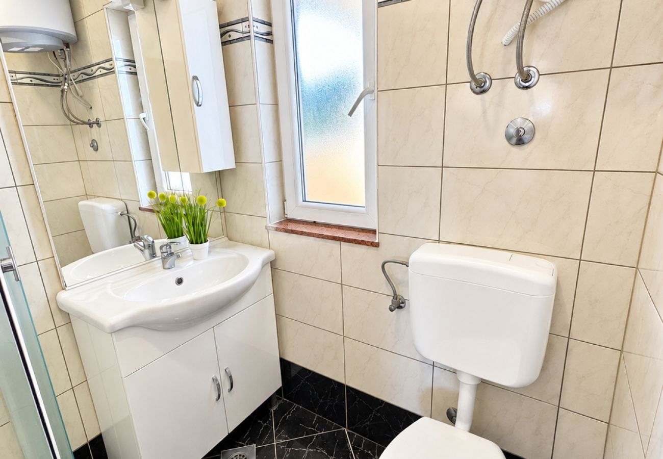 Apartment in Povljana - Apartment Bodulo 1