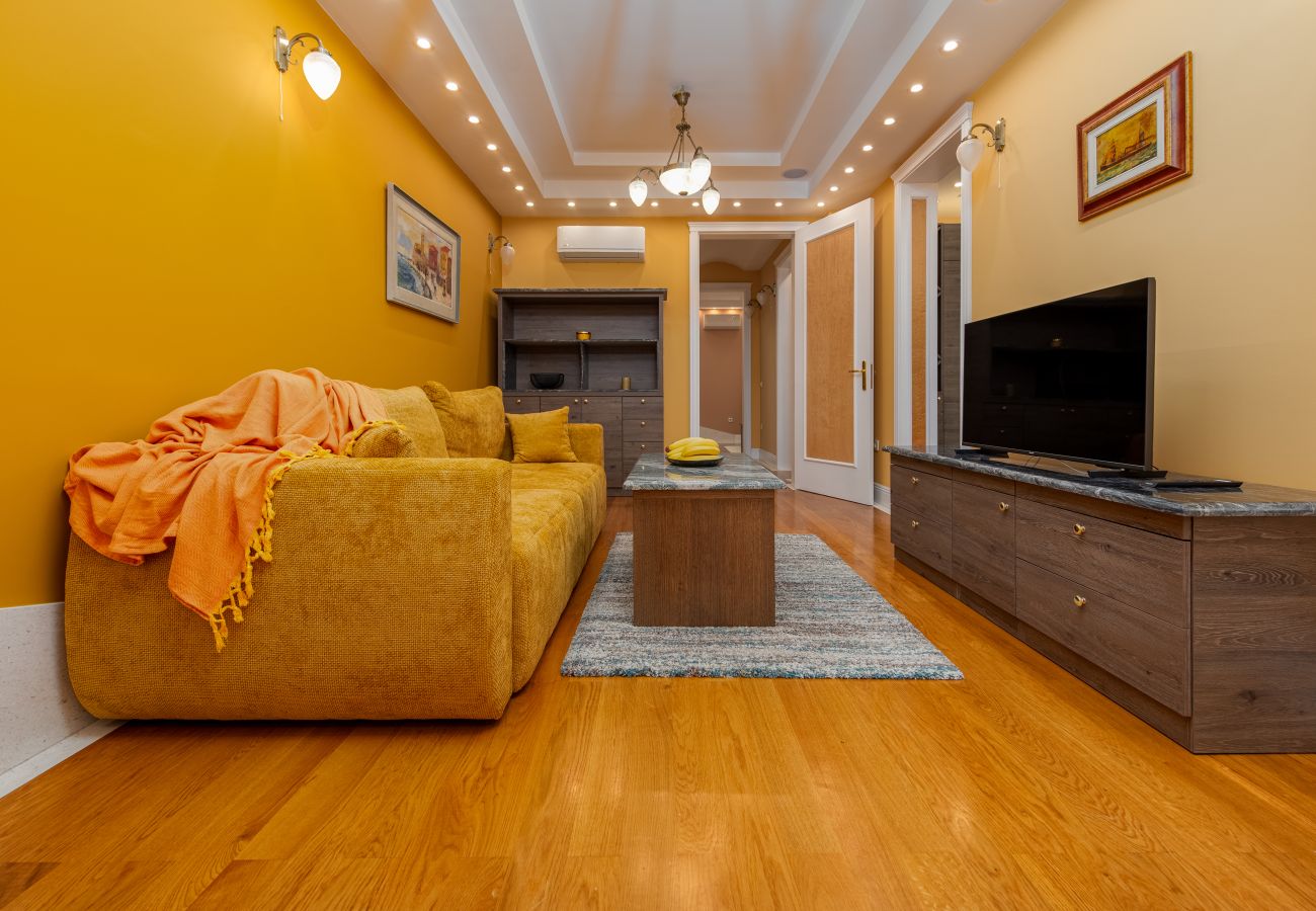 Apartment in Novalja - Deluxe Château Dabo Suite 1 with pool