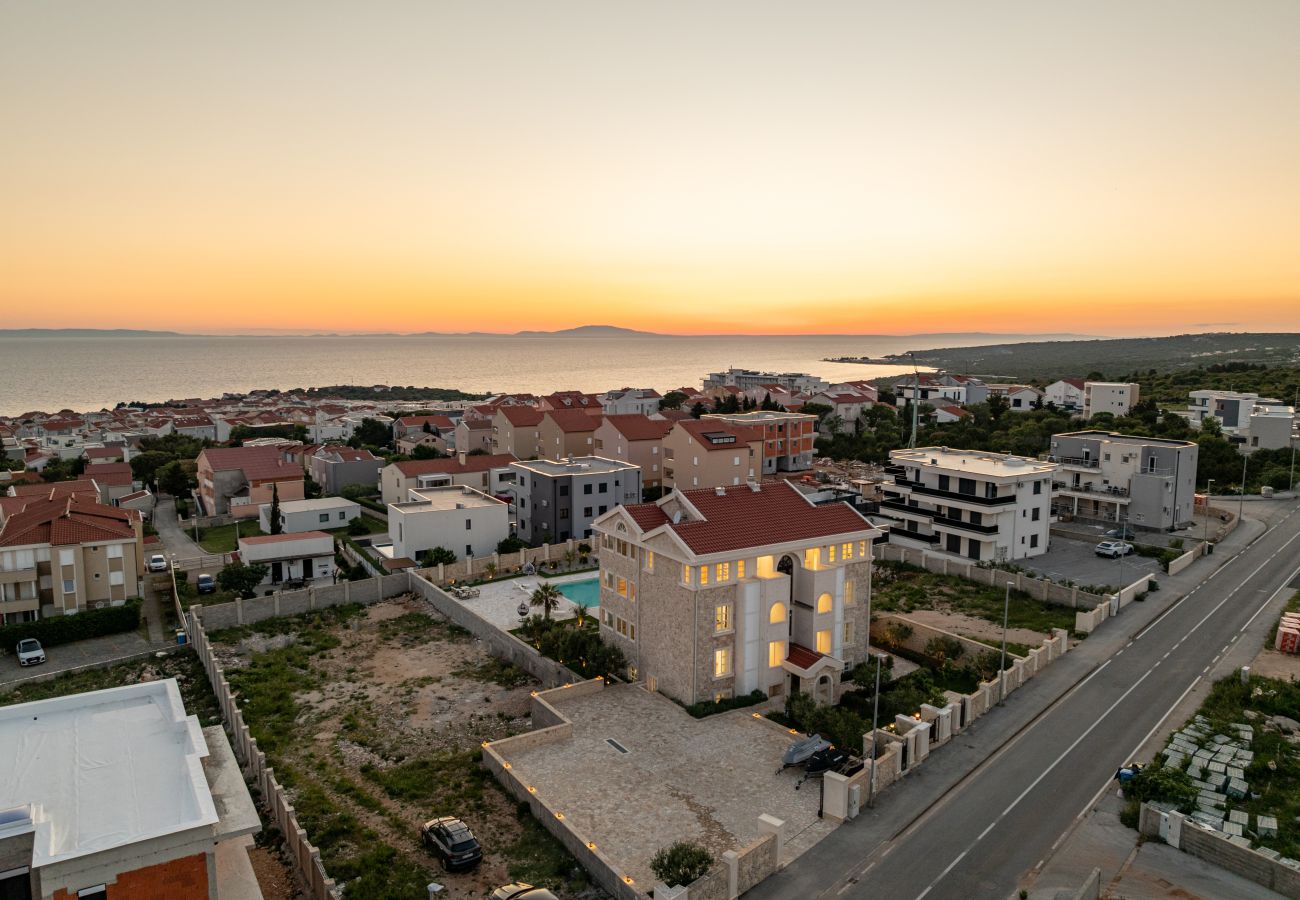 Apartment in Novalja - Deluxe Château Dabo Suite 1 with pool