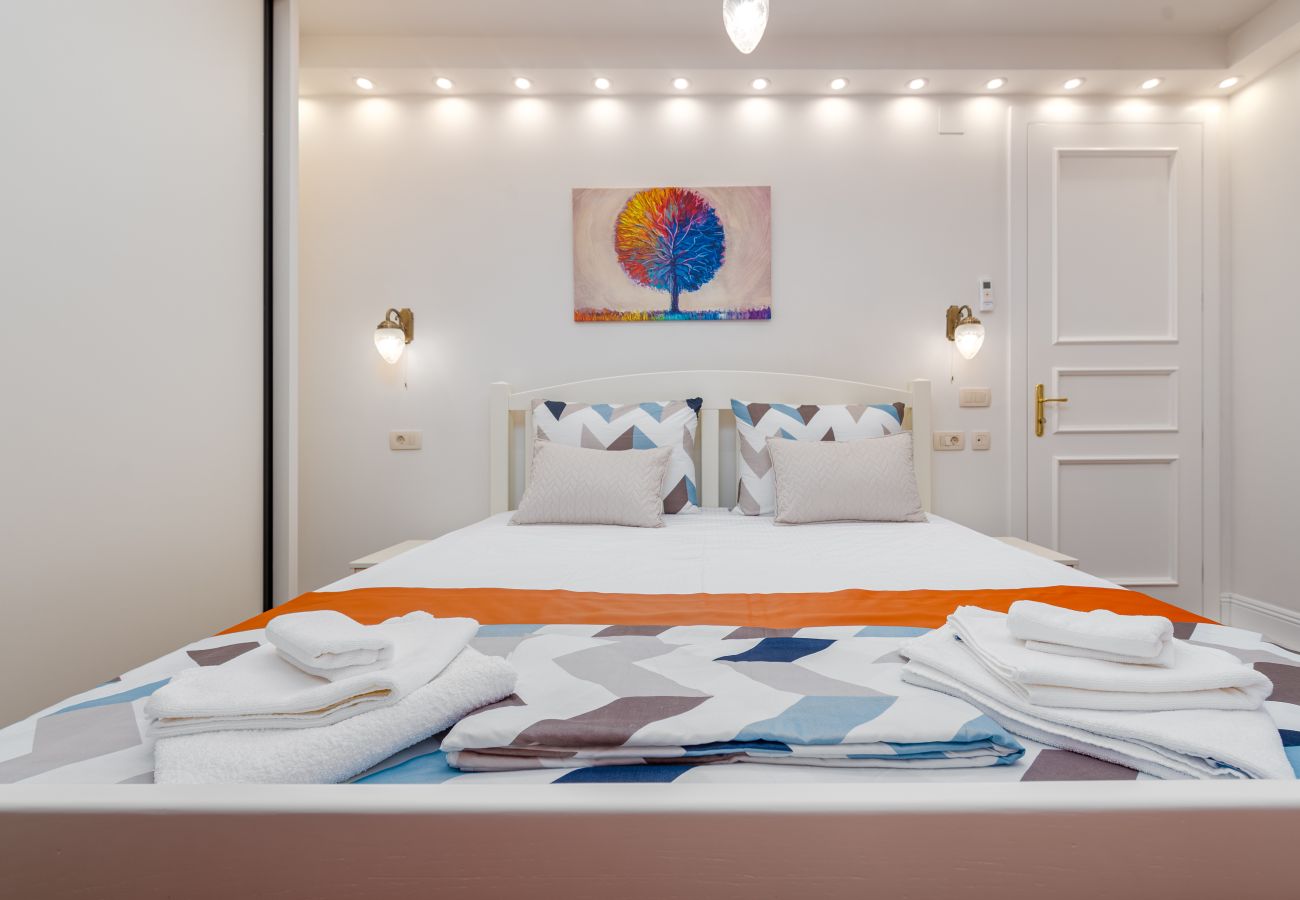 Apartment in Novalja - Deluxe Château Dabo Suite 4 with pool