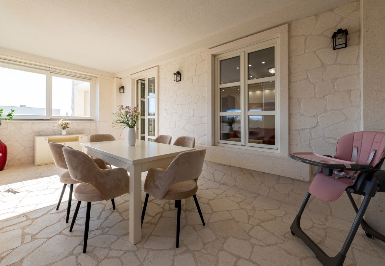 Apartment in Novalja - Deluxe Château Dabo Suite 4 with pool