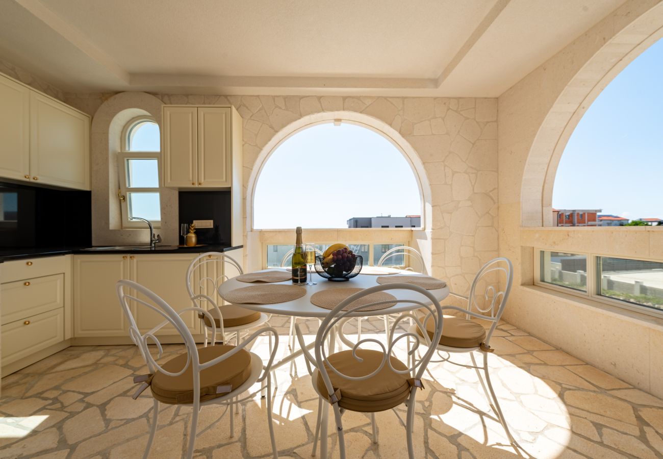 Apartment in Novalja - Deluxe Château Dabo Suite 5 with pool
