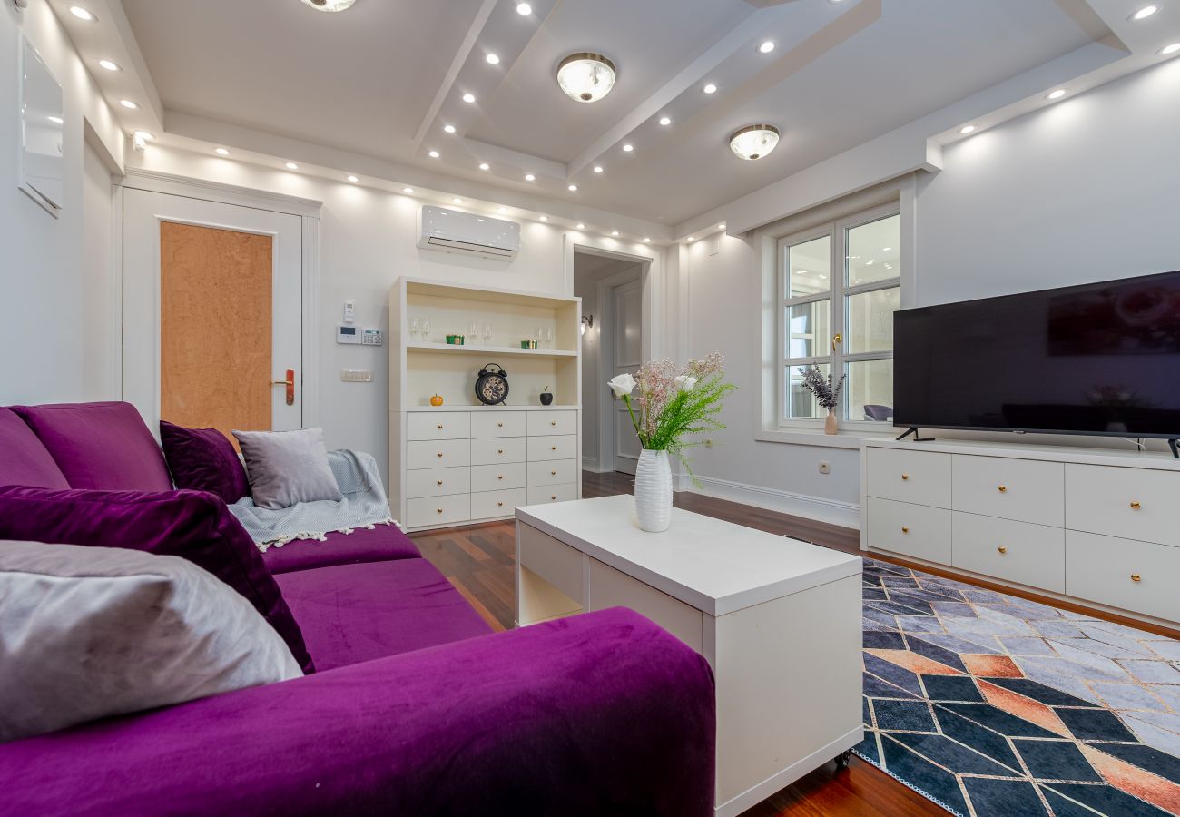 Apartment in Novalja - Deluxe Château Dabo Suite 6 with pool
