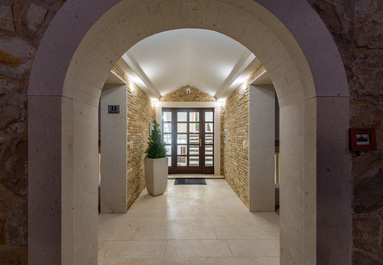 Apartment in Novalja - Deluxe Château Dabo Suite 6 with pool