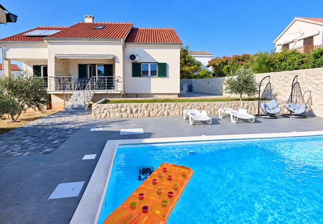 Villa in Povljana - Villa Pauliana