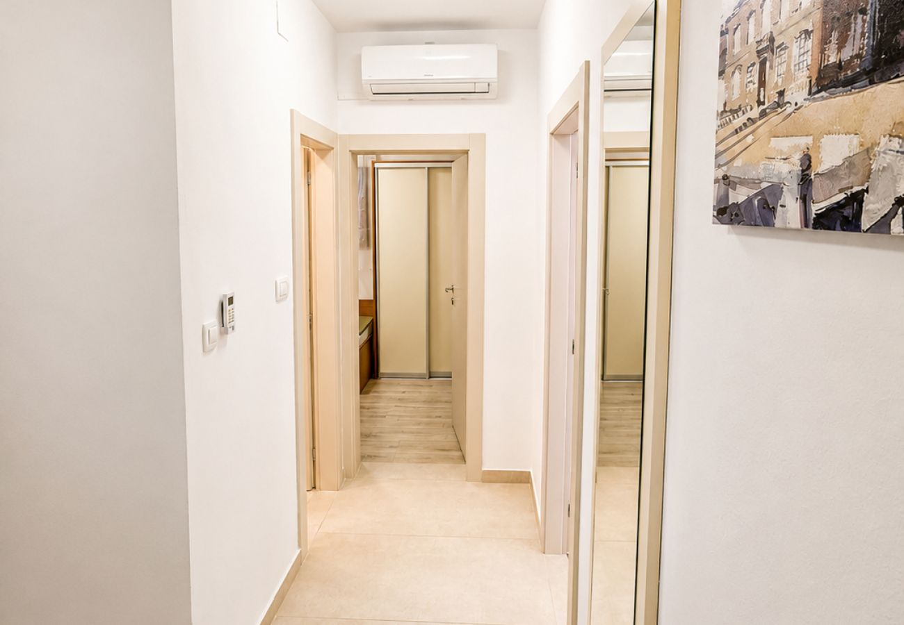 Apartment in Zaton - Apartment Olinda