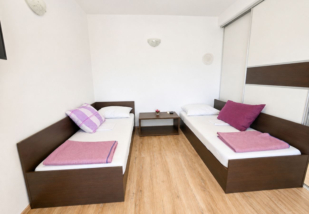 Apartment in Zaton - Apartment Aora