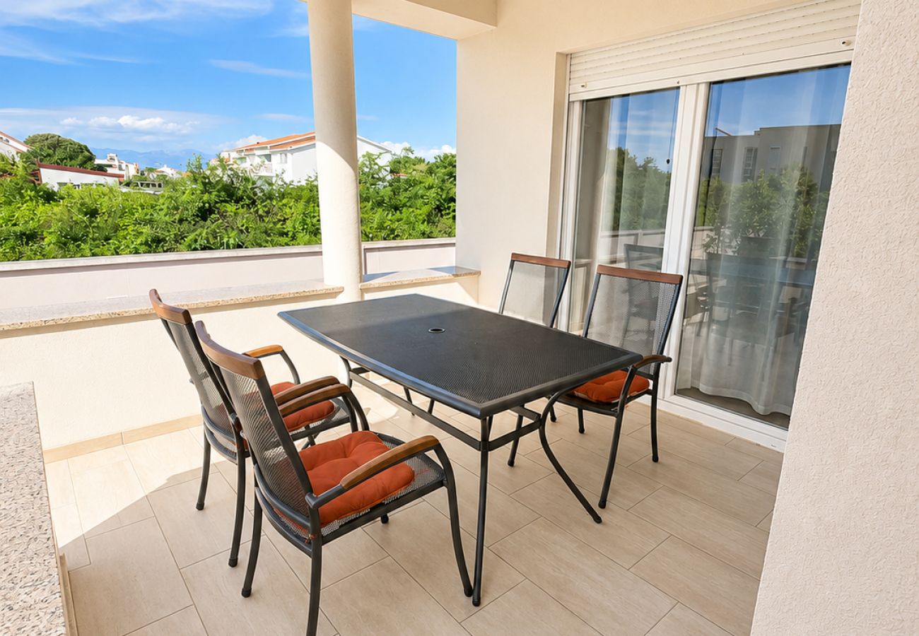 Apartment in Zaton - Apartment Aora