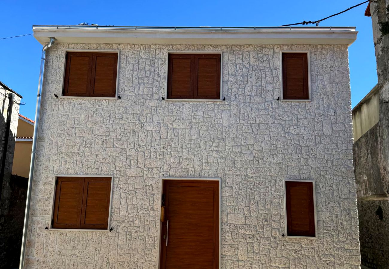 House in Sukošan - Stone House Moca