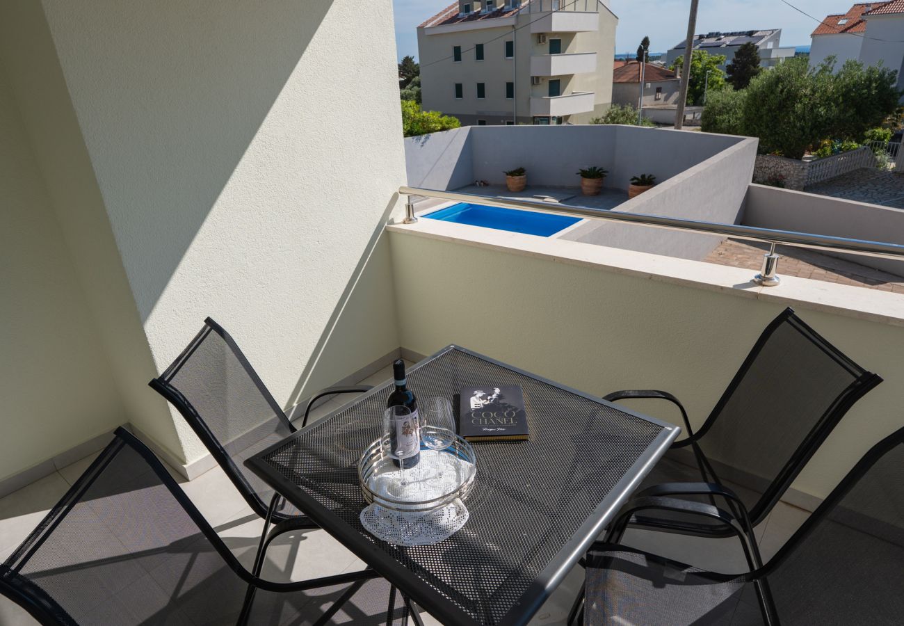 Apartment in Novalja - Deluxe apartment Mares 3