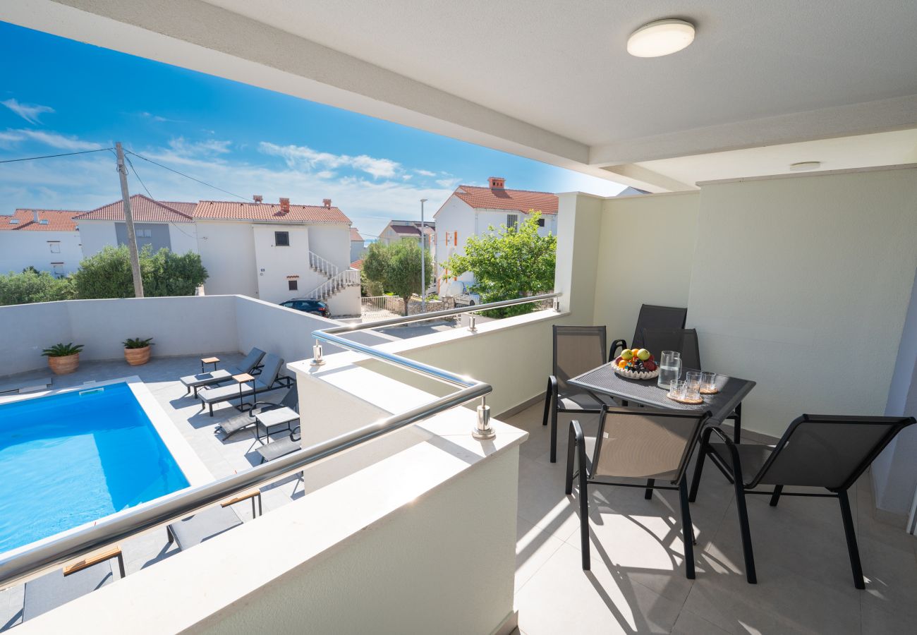 Apartment in Novalja - Deluxe apartment Mares 4