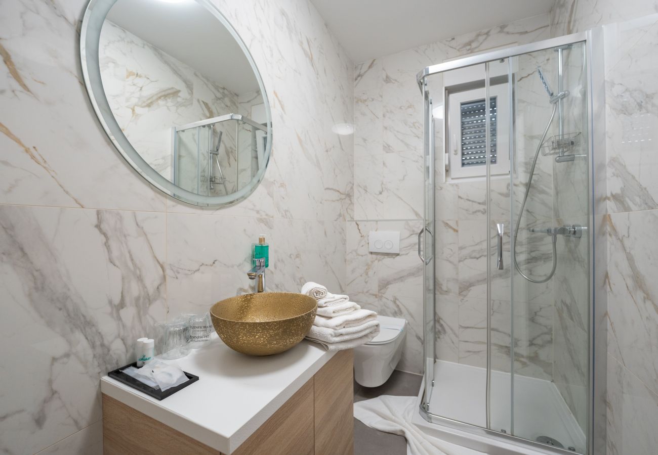 Apartment in Novalja - Deluxe apartment Mares 5