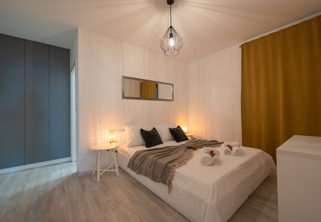 Apartment in Novalja - Deluxe apartment Mares 5