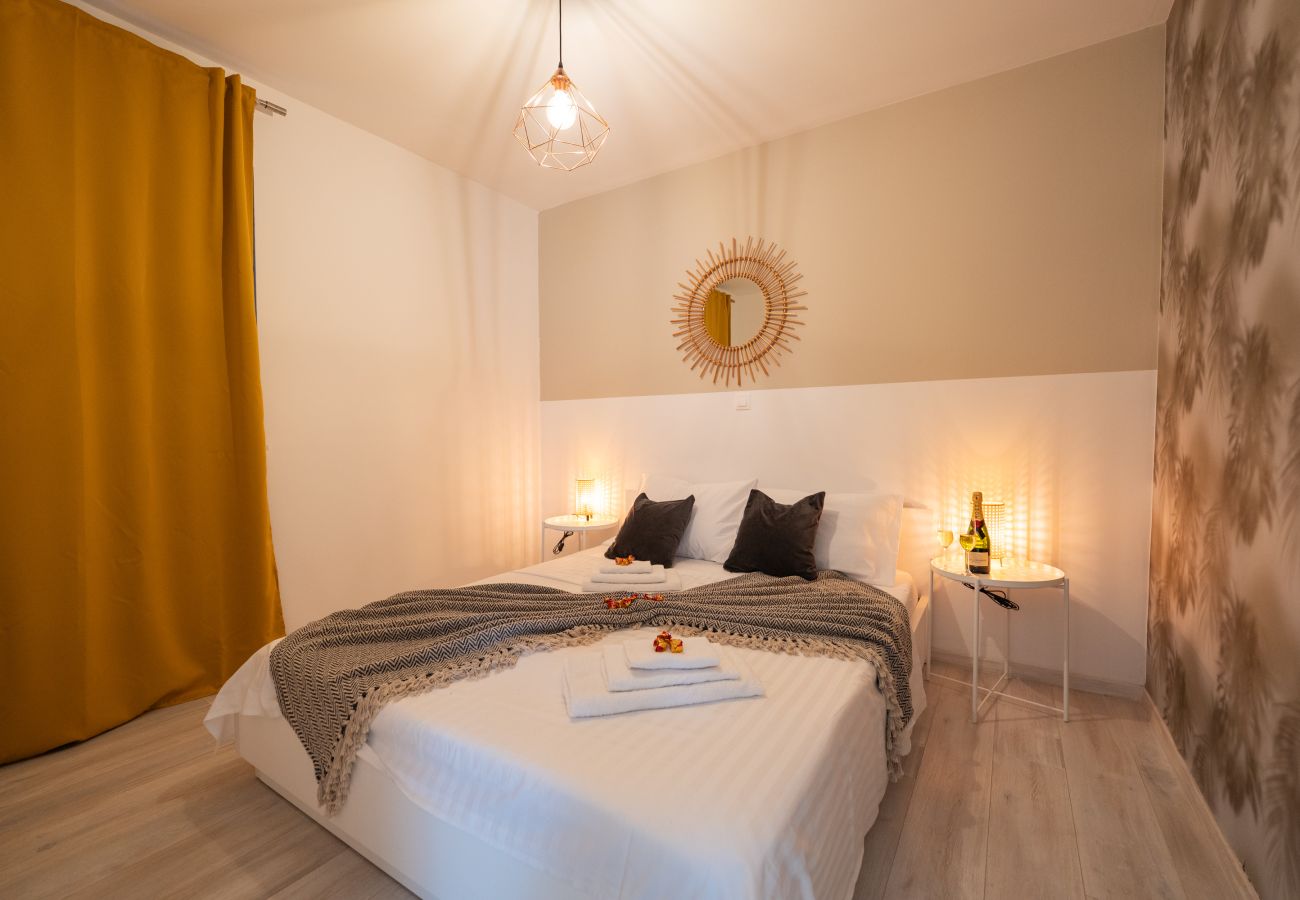 Apartment in Novalja - Deluxe apartment Mares 7