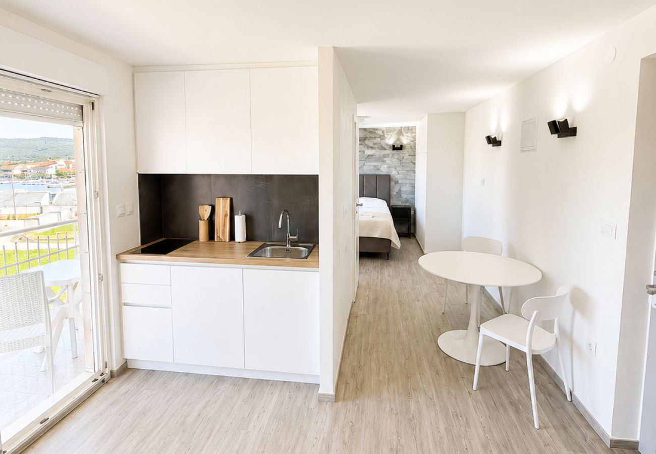 Apartment in Sukošan - Mediterraneo apartment A1