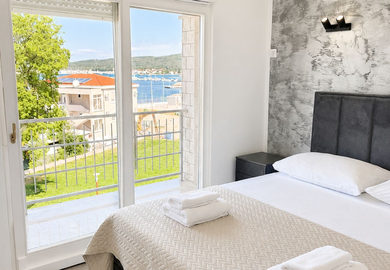 Apartment in Sukošan - Mediterraneo apartment A1