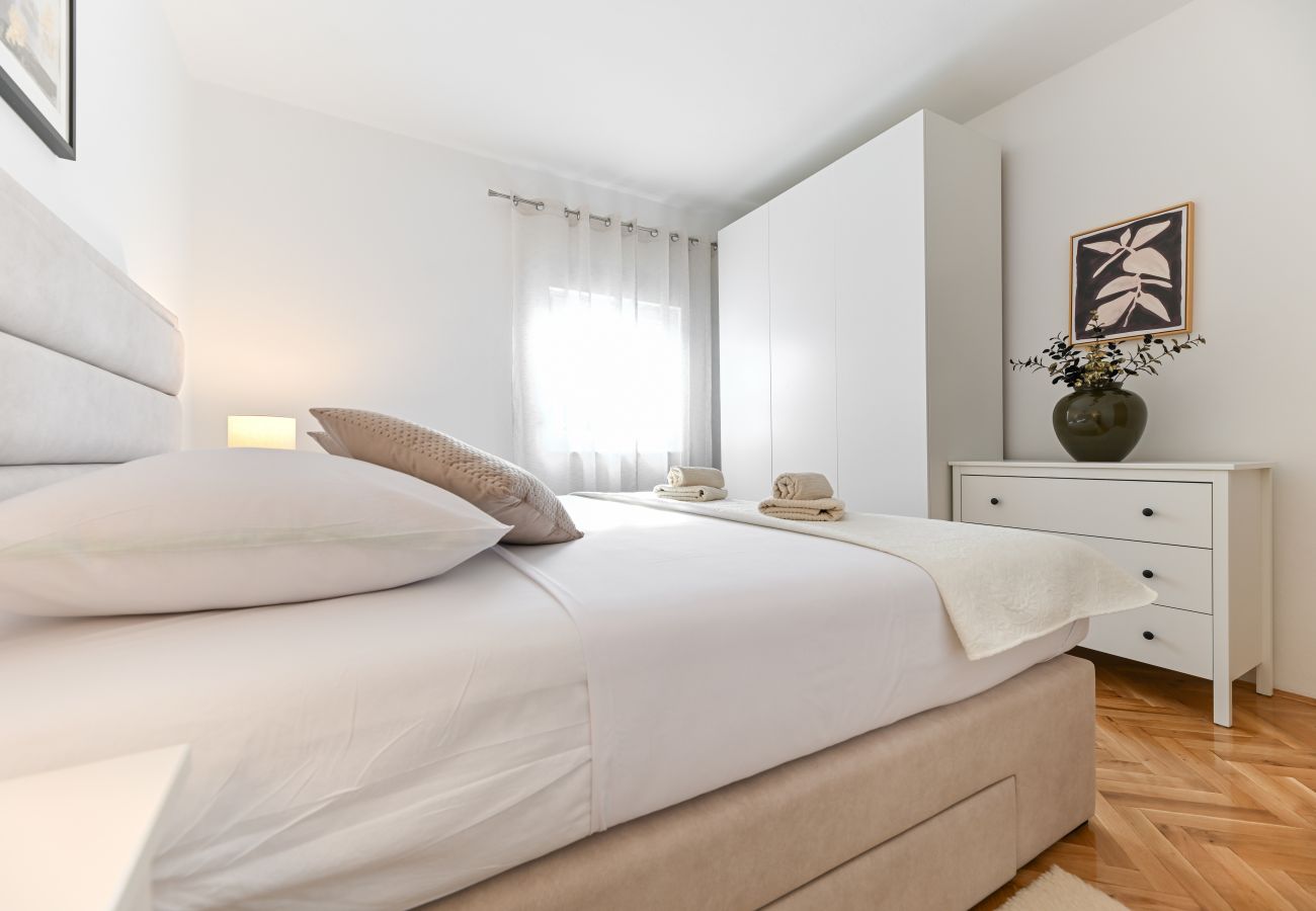 Apartment in Sukošan - Apartment Lerocco