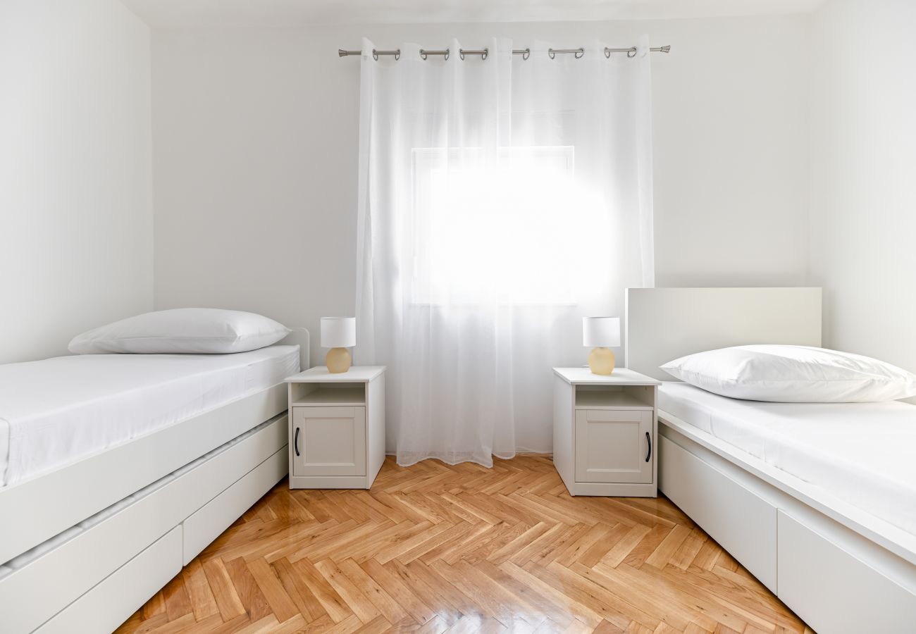 Apartment in Sukošan - Apartment Lerocco