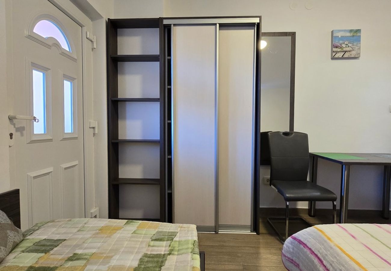 Studio in Zaton - Studio Apartment Nia