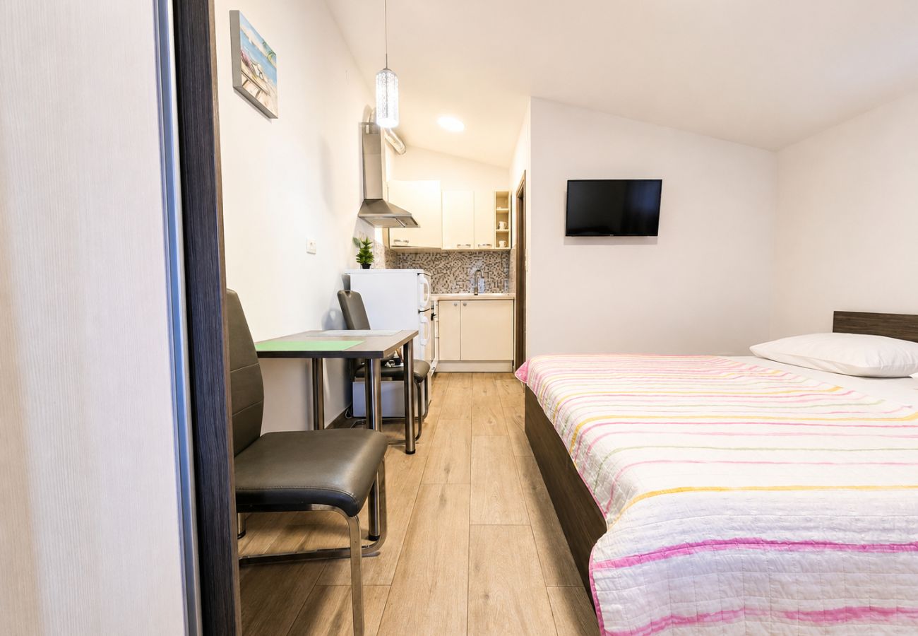 Studio in Zaton - Studio Apartment Nia