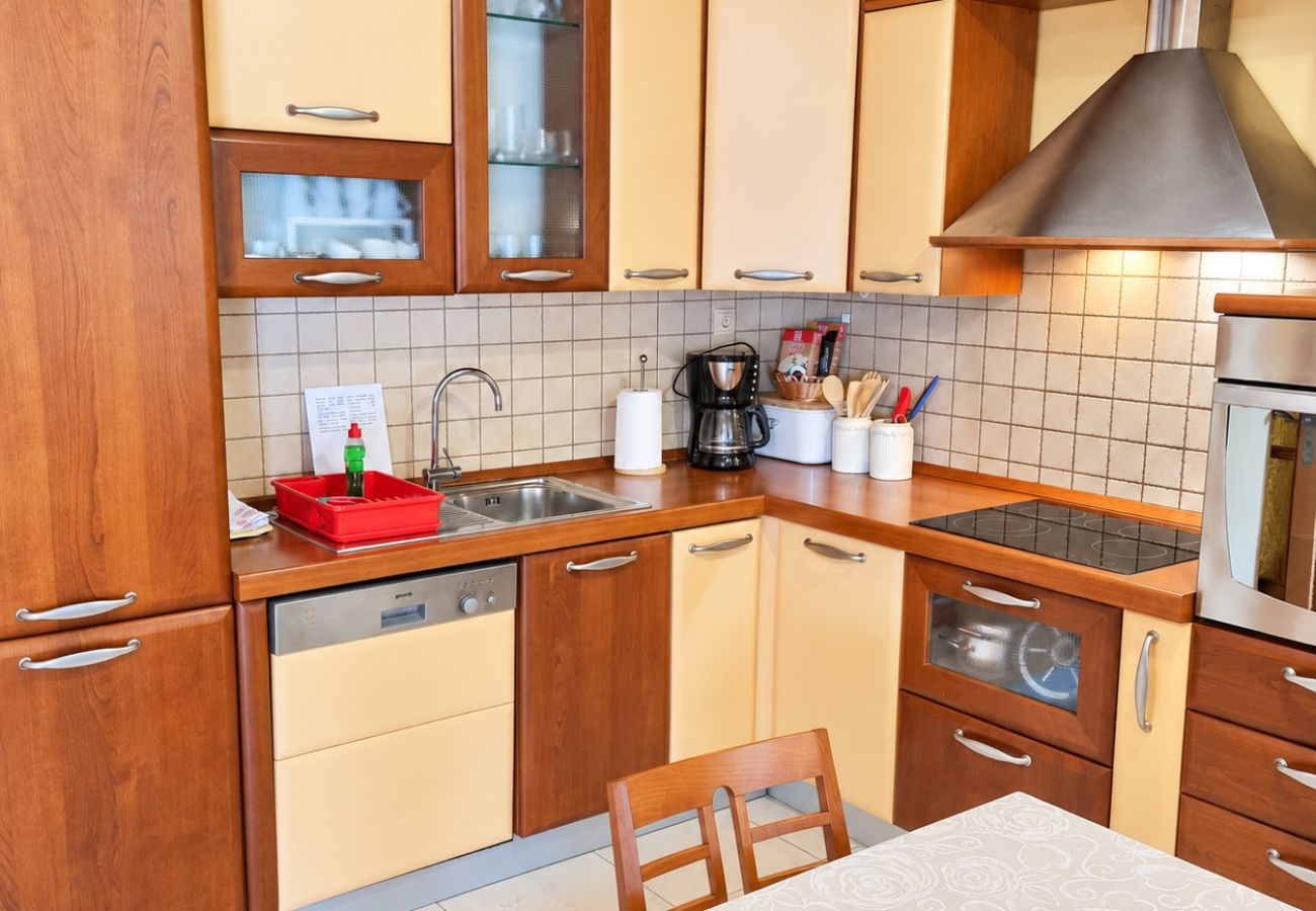Apartment in Povljana - Superior apartment Nina