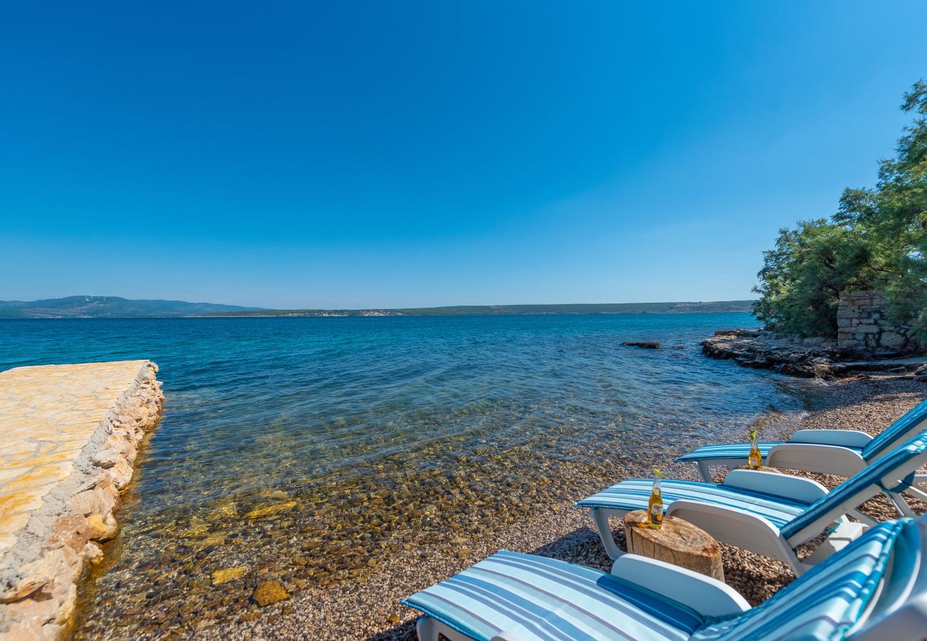Villa in Posedarje - Beachfront villa Promenada