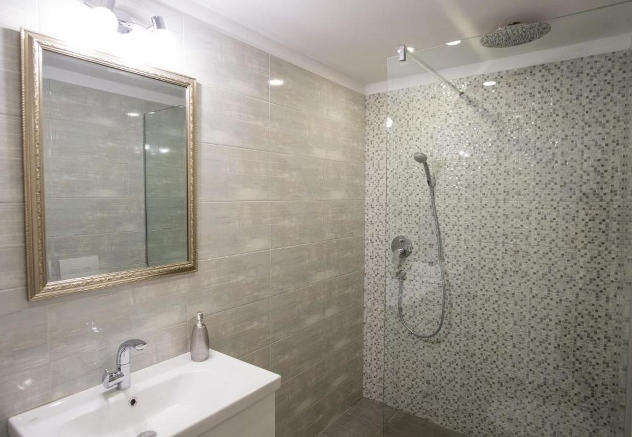 Villa in Trbounje - Villa Magic with heated pool