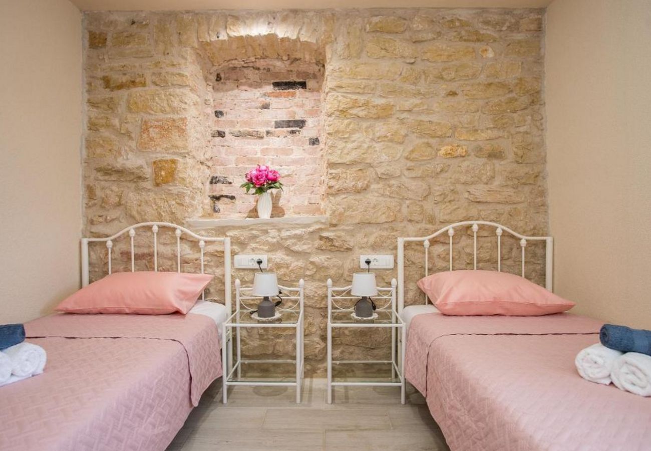 Villa in Trbounje - Villa Magic with heated pool