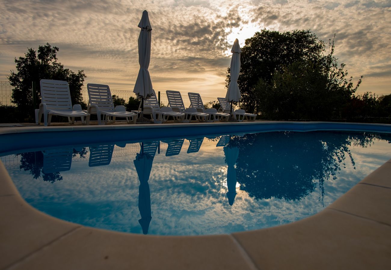 Villa in Trbounje - Villa Magic with heated pool