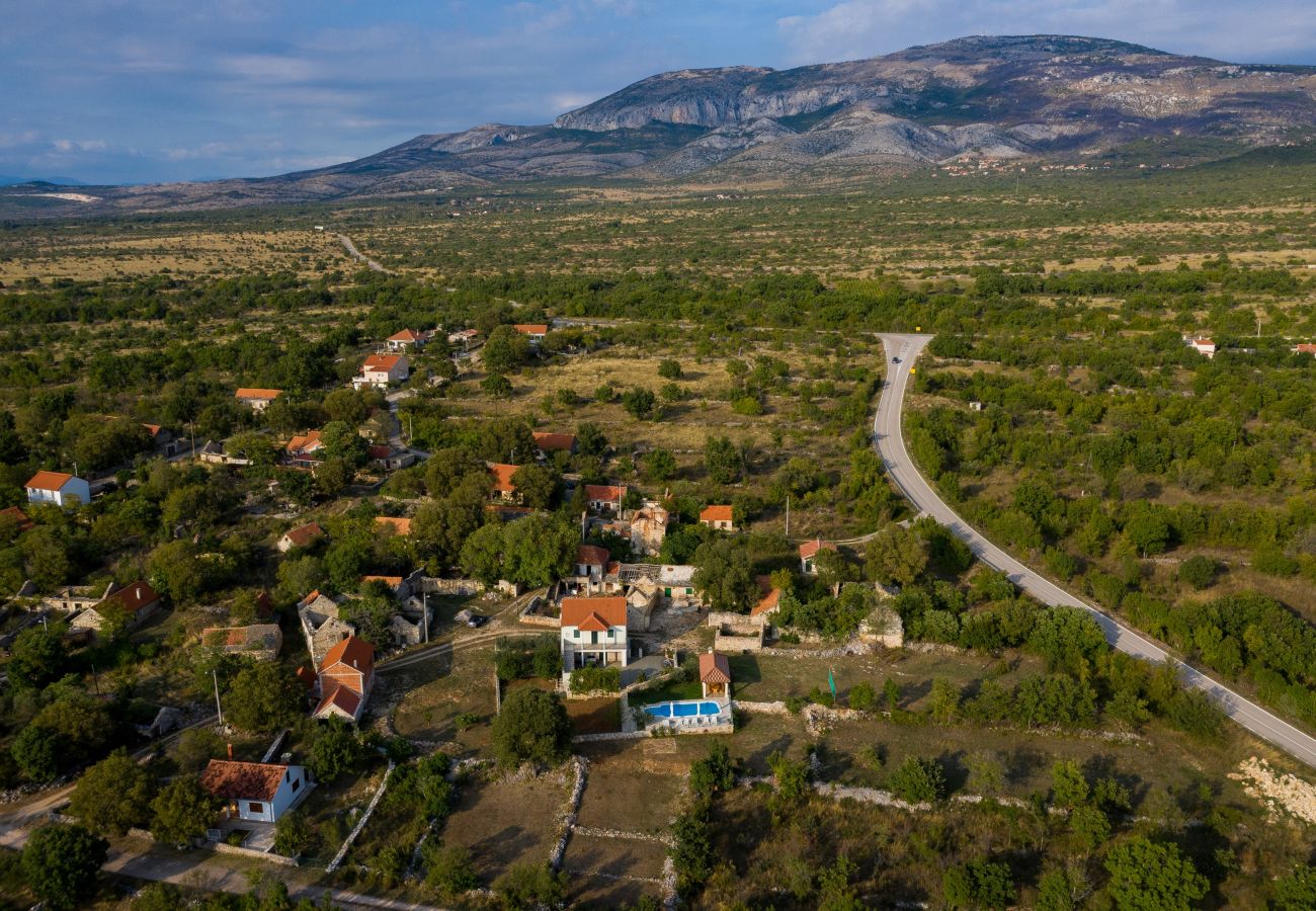 Villa in Trbounje - Villa Magic with heated pool