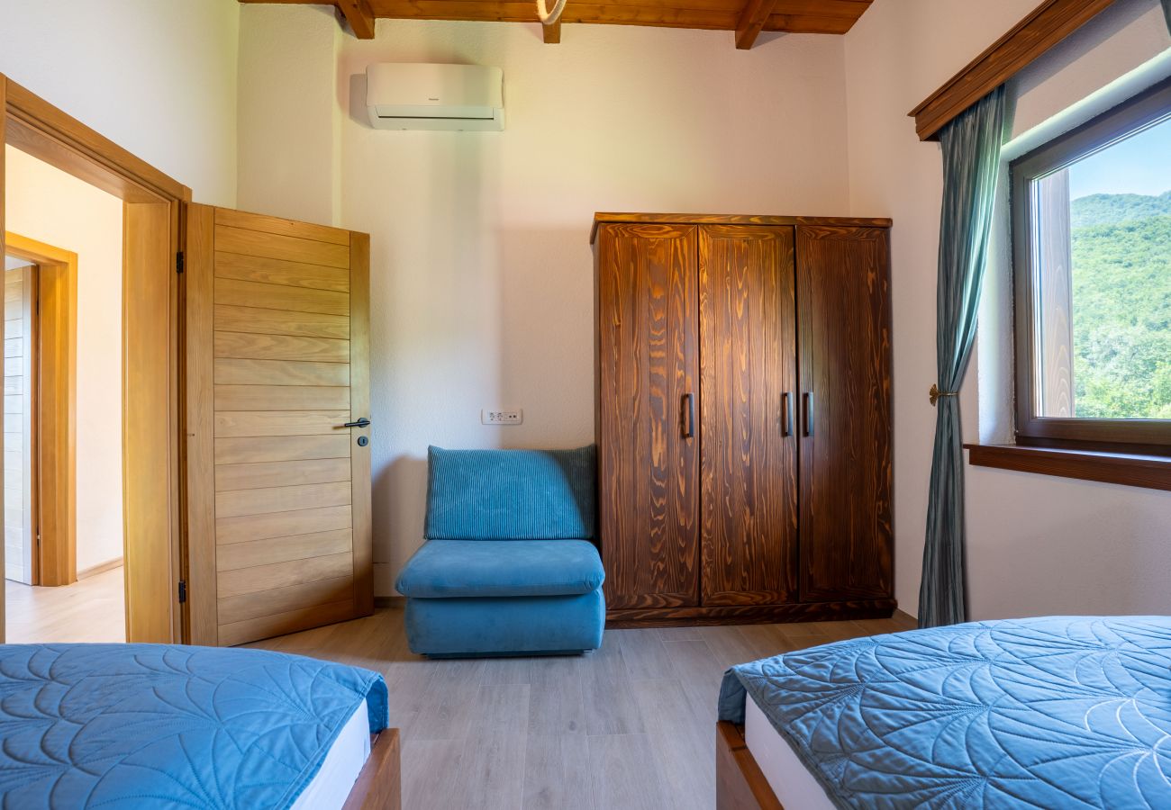 Villa in Brušane - Villa Brusiana with covered heated pool