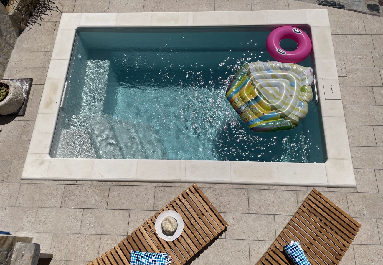 House in Vrsine - Holiday Home Cherry with pool