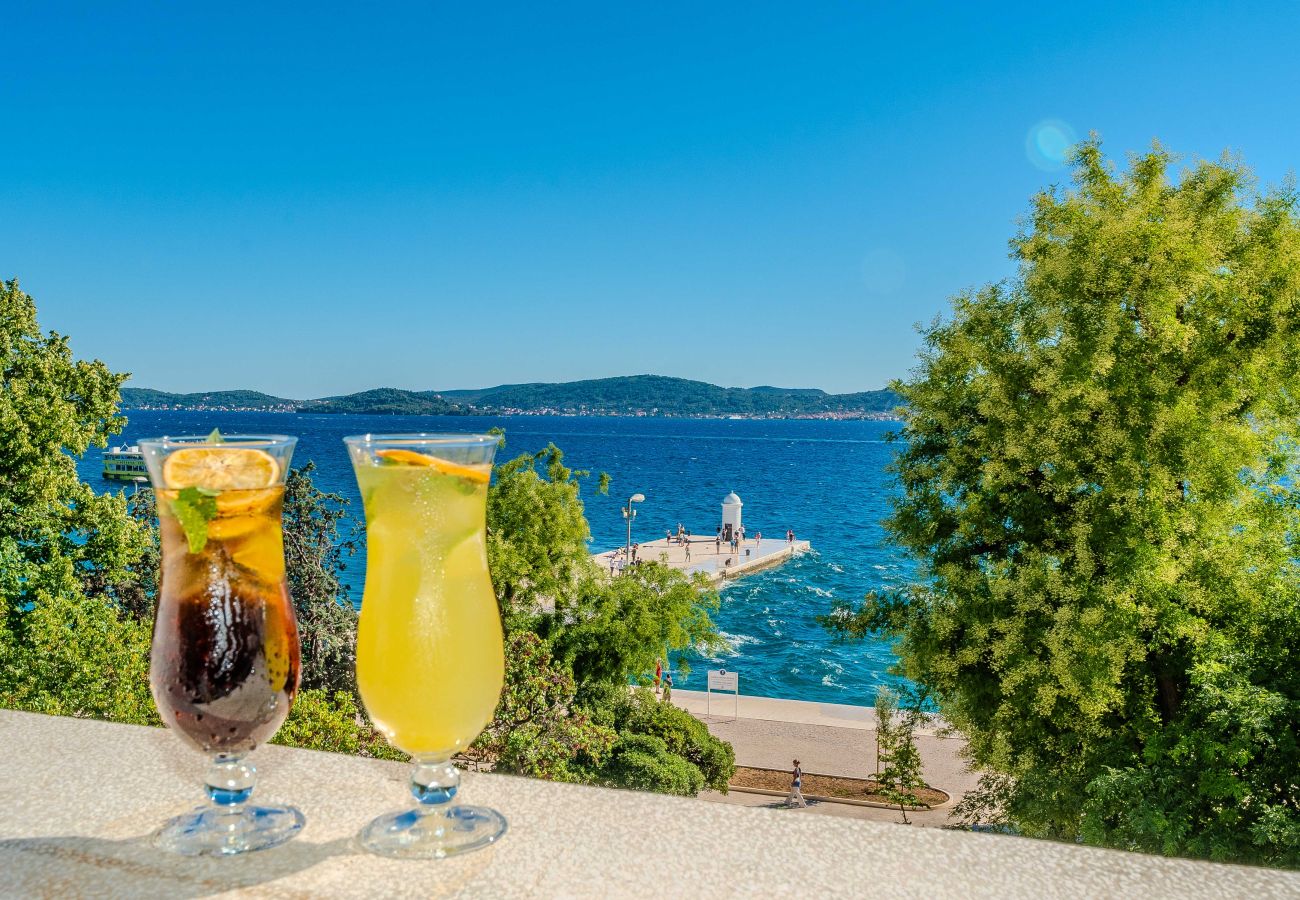 Apartment in Zadar - Deluxe apartment Diadora with sea view