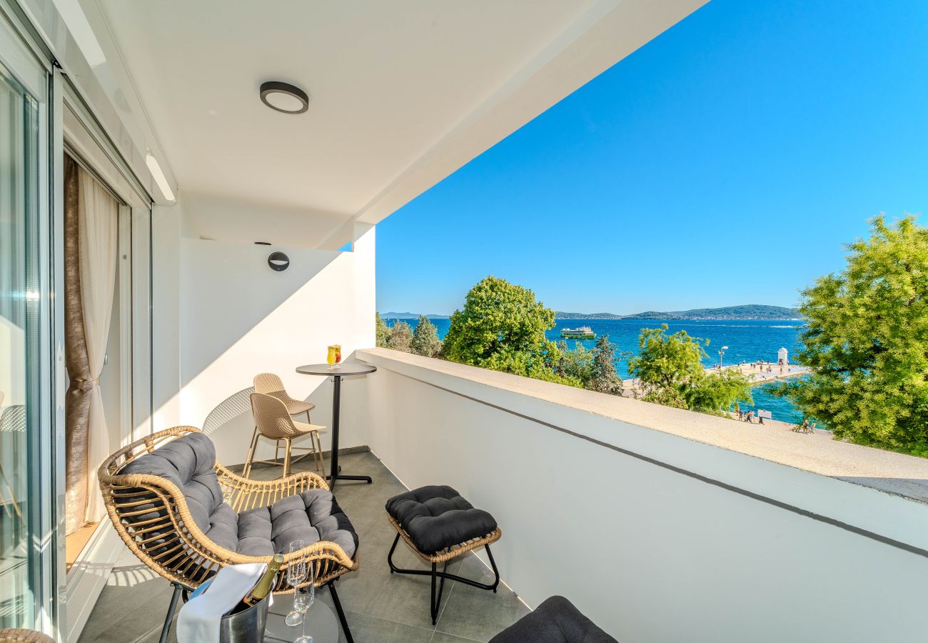 Apartment in Zadar - Deluxe apartment Diadora with sea view