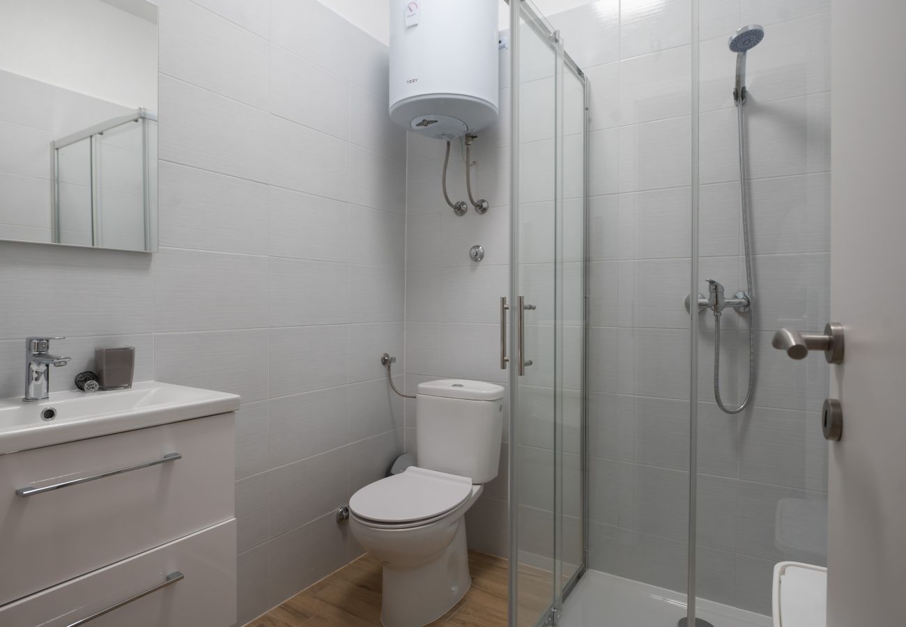 House in Pridraga - Holiday Home Lantina with pool