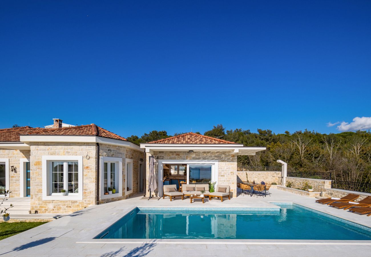 Villa in Zadar - Villa Katarina with pool